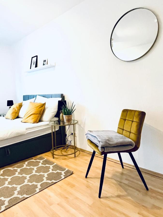 Modernes 3 Zimmer Apartment - Luise- Mit Wlan, Balkon Und Smart-Tv In City-Nahe! Erfurt Eksteriør bilde